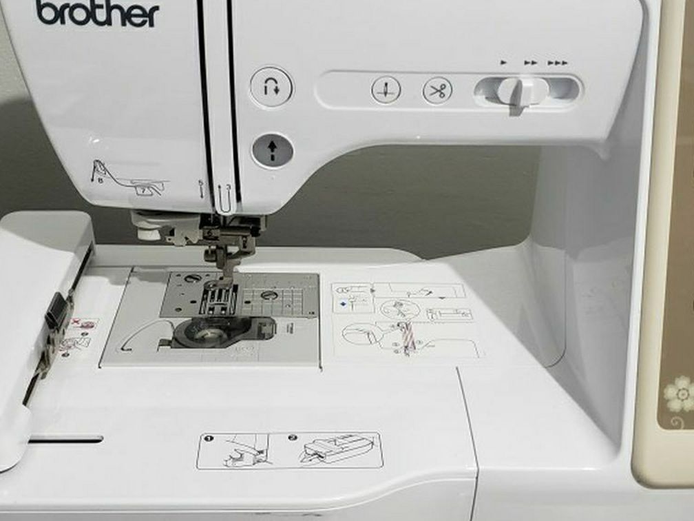 Brother SE625 Computerized Sewing and Embroidery Machine with LCD for