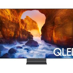 Samsung 82" QLED Television 