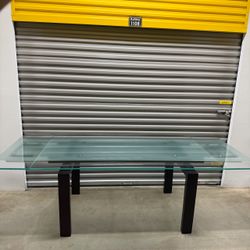 Modern Extendable Glass Dining Table Black Legs 96” x 39” Folding Extensions