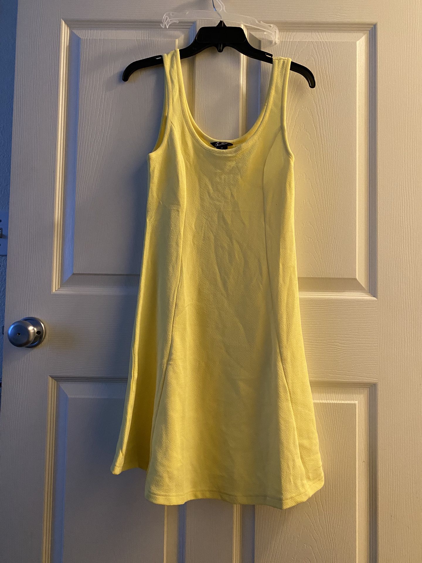 Women’s Yellow Dress 