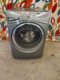 Whirlpool washer laundry