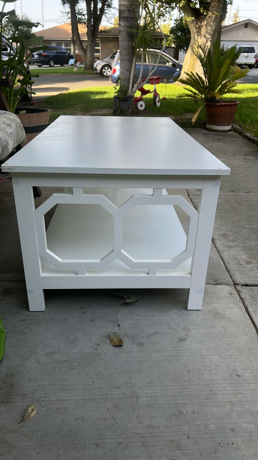 coffee table for sale!