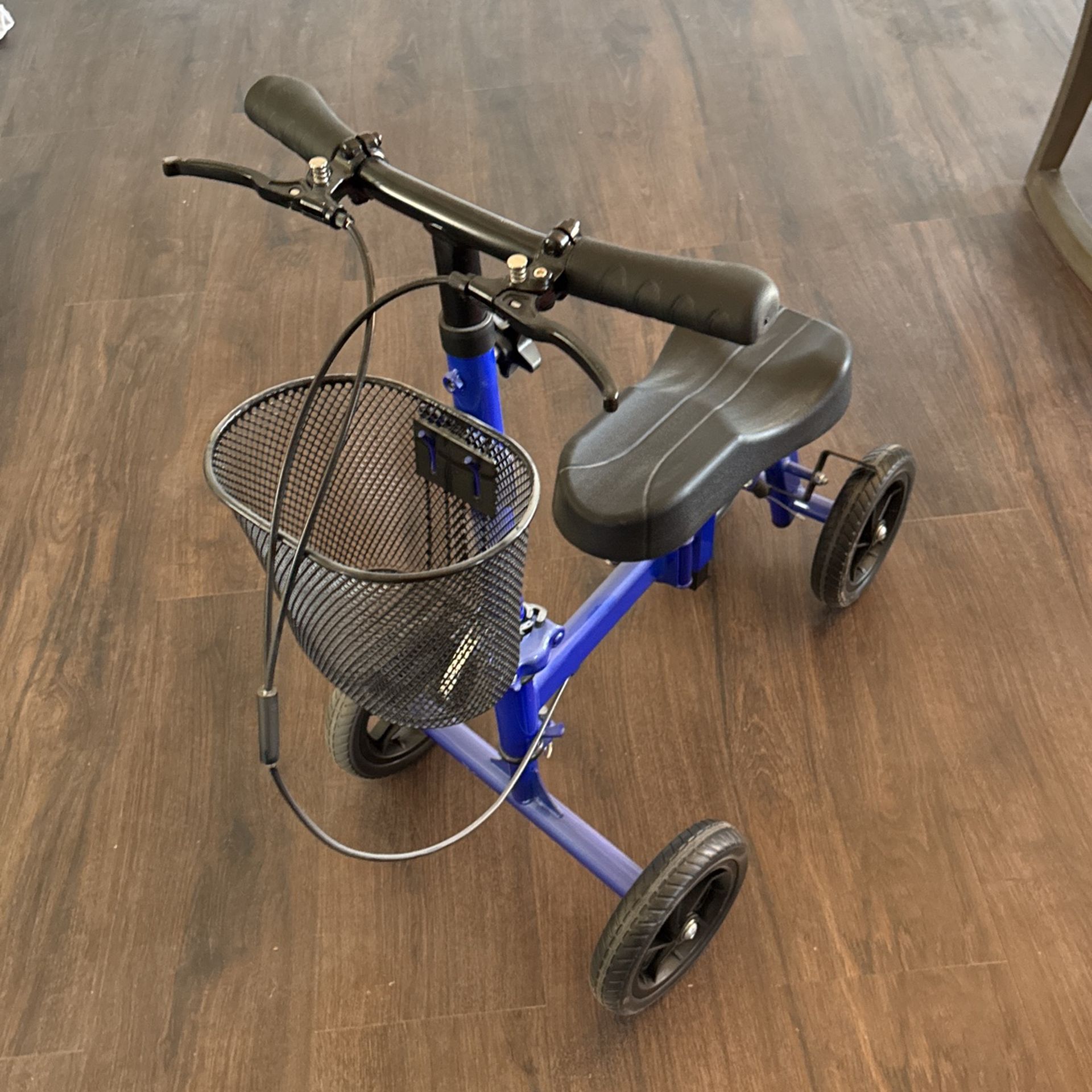 Knee Walker