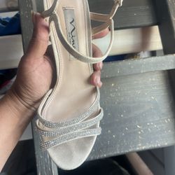 Size 10 M Nina Evening Sandals  Run Small