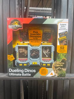 Jurassic World, Dueling Dinos Ultimate Battle Game, Lights and Sounds, Children Ages 3 and up