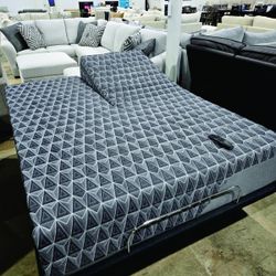 Queen Split-Head Mattress w Adjustable Base, Memory Foam  &  Breathable