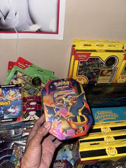 Mega Charizard Tin (Mega Charizard X) Pokemon Cards