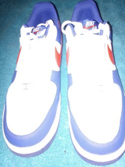 Nike Air Force 1 lows red white and blue 2023 size 12