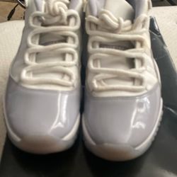 Air Jordan 11 retro lows