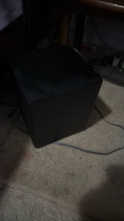 Vizio 5.1 Dolby sound bar with subwoofer