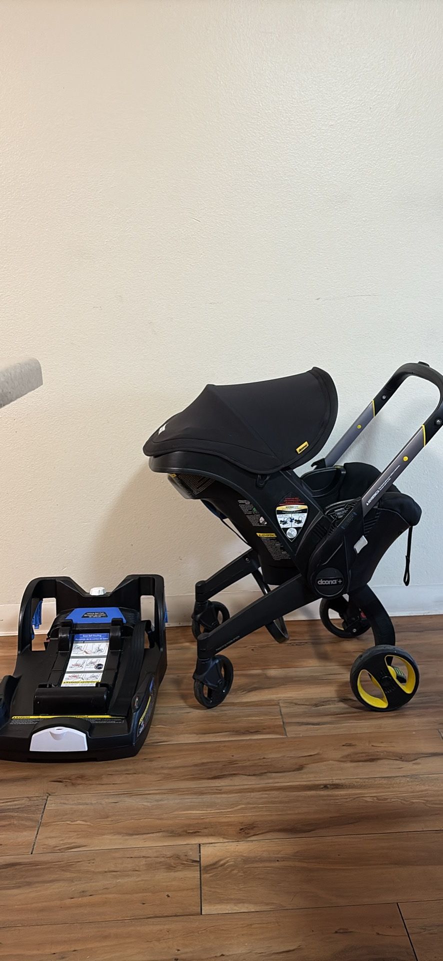 DOONA CAR SEAT STROLLER