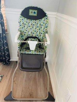 Simple Hold High Chair!