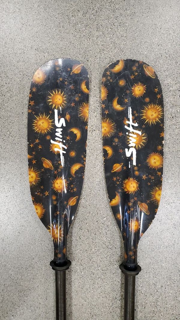 Eddyline Mid Swift Carbon/Fiberglass Kayak Paddle for Sale in Lynnwood, WA OfferUp