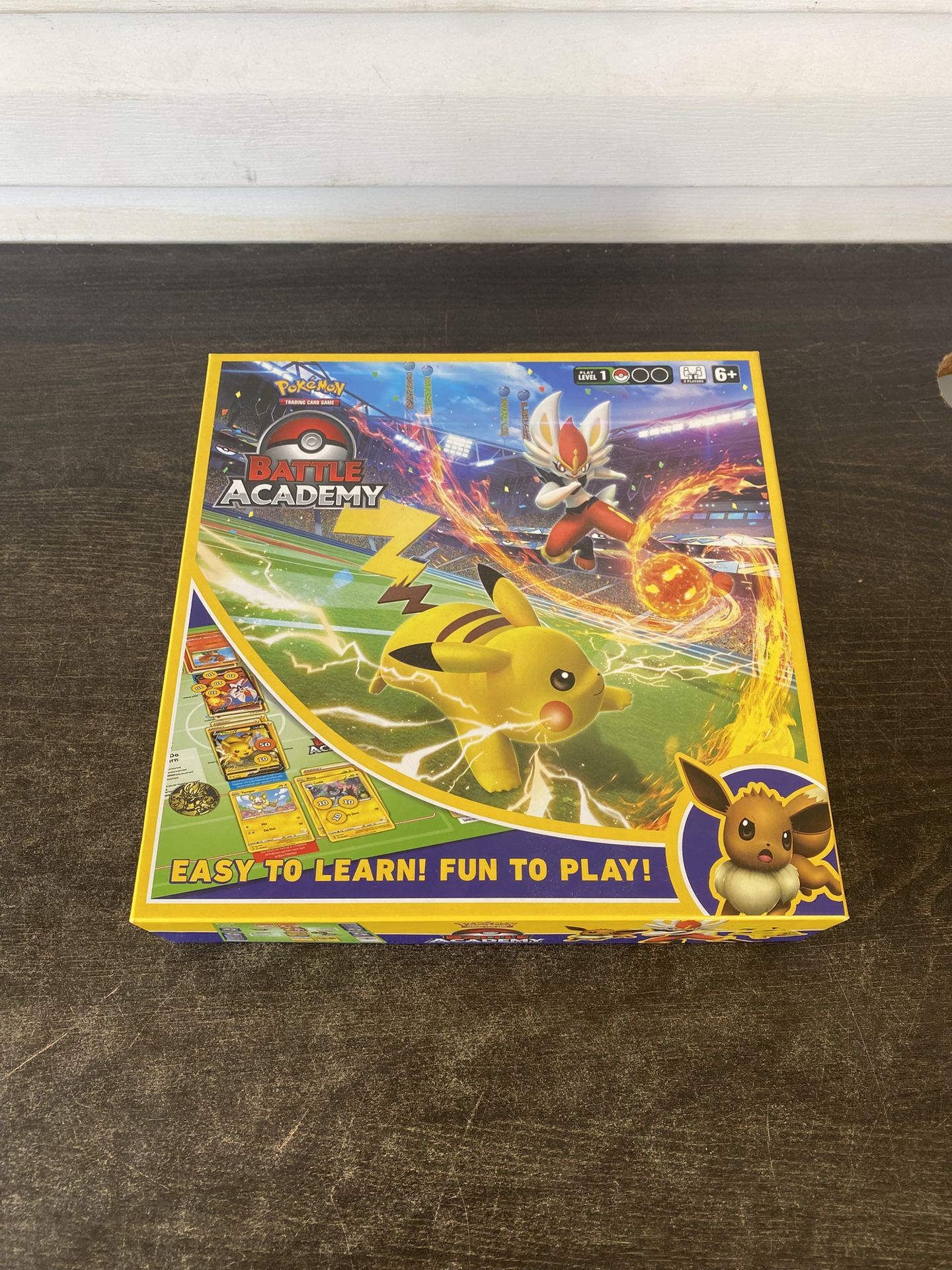 Pokemon TCG: 2022 Battle Academy Board Game