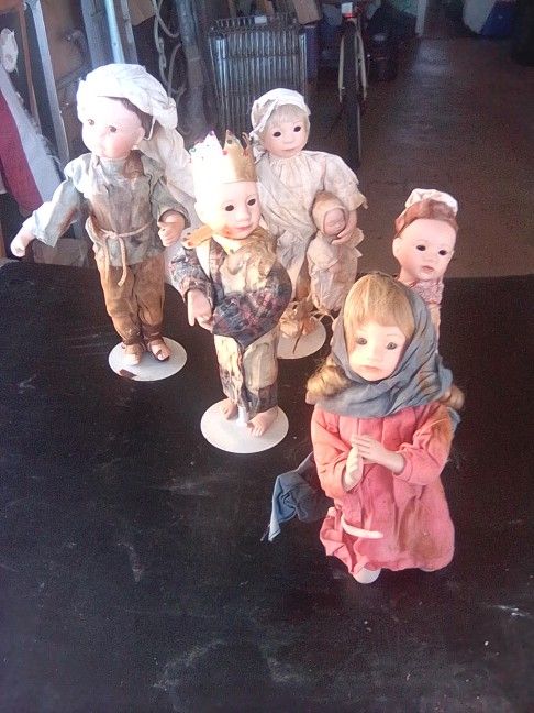Vintage Porcelain Dolls