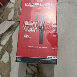 Milwaukee Blower. New Model  3017-20 Tool Only 1