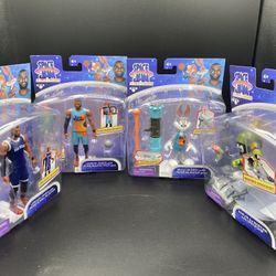 2021 SPACE JAM A NEW LEGACY LEBRON JAMES,MARVIN THE MARTIAN,BUGS BUNNY 4 FIG.SET