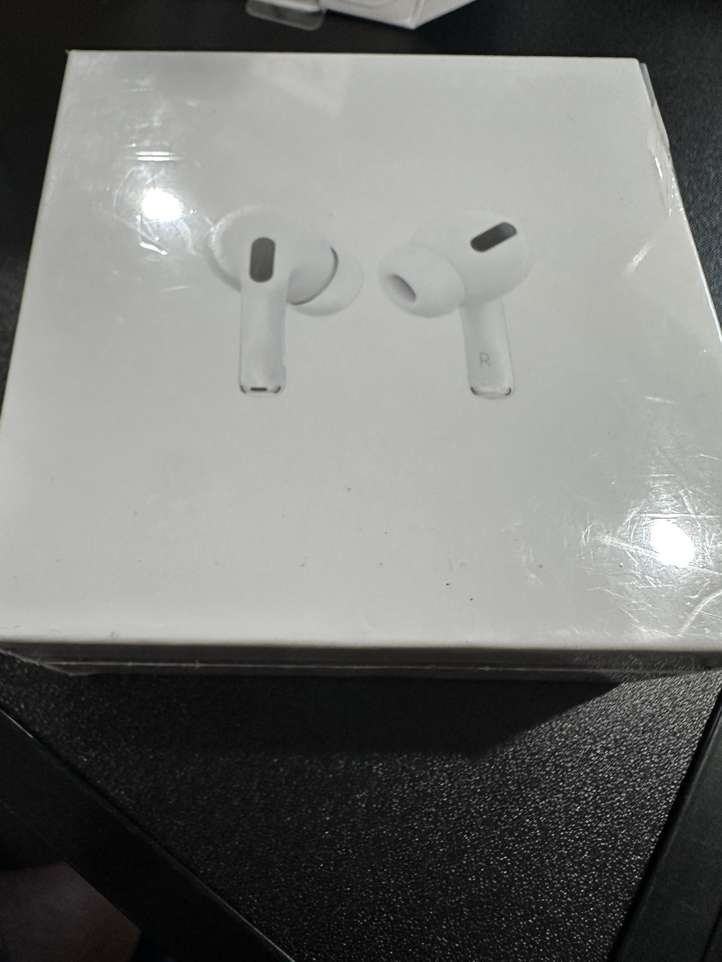 AppleAirPods Pro 
