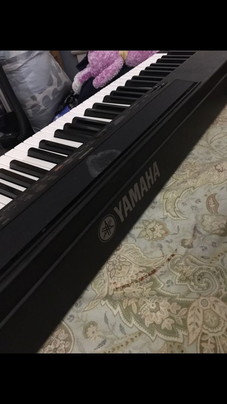 Yamaha P-80 Electric Keyboard excellent condition(piano)