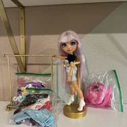 Rainbow High Dolls - Avery Styles & Fashion Studio