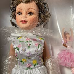 Madam Alexander Jackie O Porcelain Doll