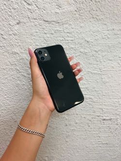 IPHONE 11 64GB UNLOCKED