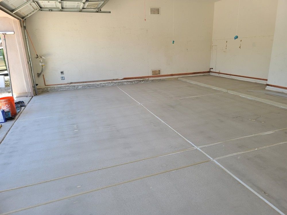 Experienced Epoxy Installer & Concrete Resurfacing
