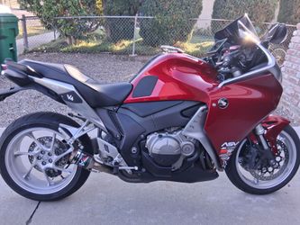 2010 Honda VFR1200F