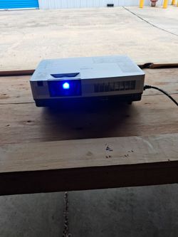 Cannon home theater movie projector