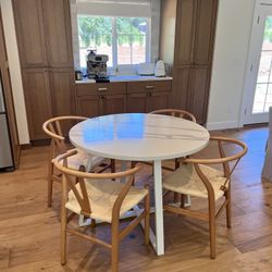 Dining Table Set