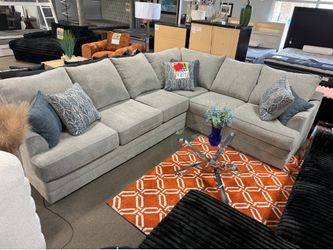 Perfect sectional! 💙☎️🤏 easy financing! Sale!