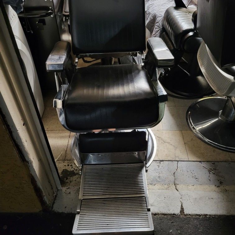 Barber Chair