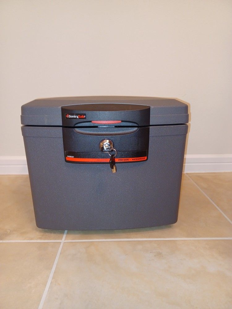SentrySafe H4300 FIRE-SAFE Waterproof File, Silver Grey , Home Office Security Lock Box