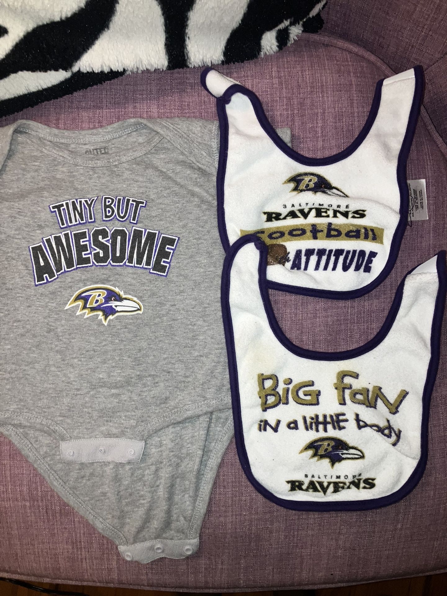 Infant Ravens Onesie And Bibs 12 Months