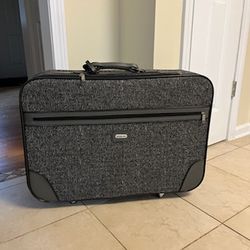 leisure suitcase 