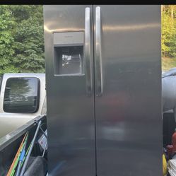 Stainless Steel. Oven And Dishwasher 