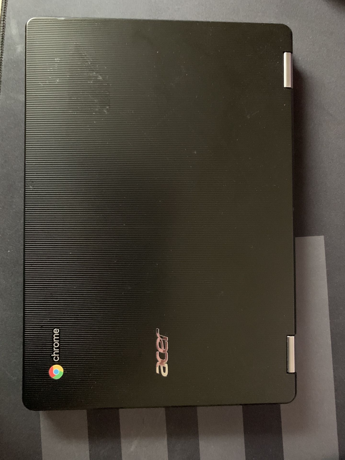 Google Chromebook With Case