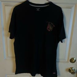 Volcom Black Men’s T-shirt Size L