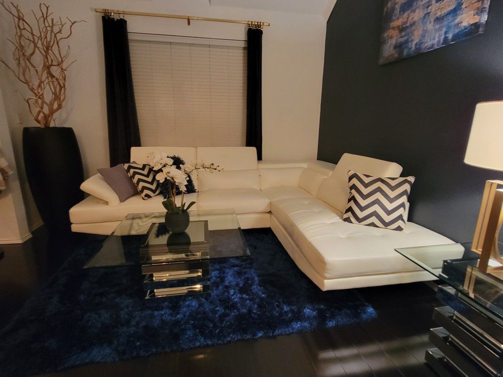 White Modern Sectional 