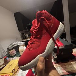 Air Jordan 11 Retro 