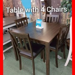 ✨ Table With 4 Chairs
