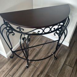 COFFEE TABLE BUNDLE WITH KITCHEN CHAFERS, WINE AND CHAMPAGNE COOLER, SHELF ! 