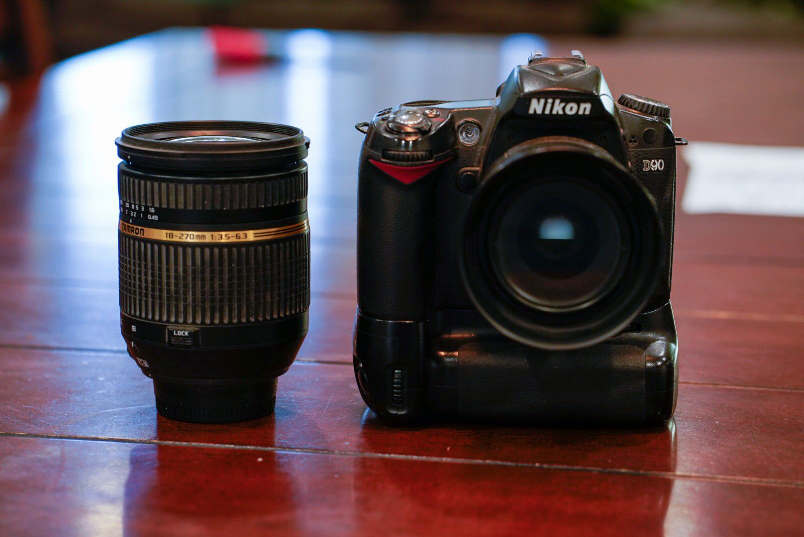 Nikon D90 with two lens