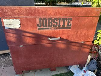 Jobsite tool box