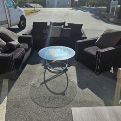 Nice 3 Piece Sofa Set