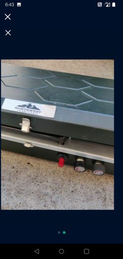 Propane Stove & Grill. Like New   Used  It Once