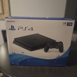Ps4 slim