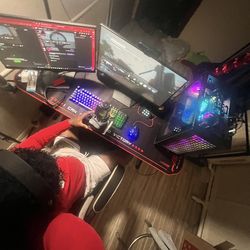Gaming pc and whole set up
