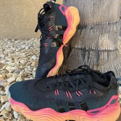 Adidas Sneakers Size 10 