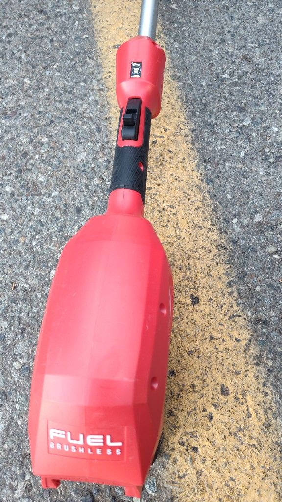 Milwaukee Weed Trimmer